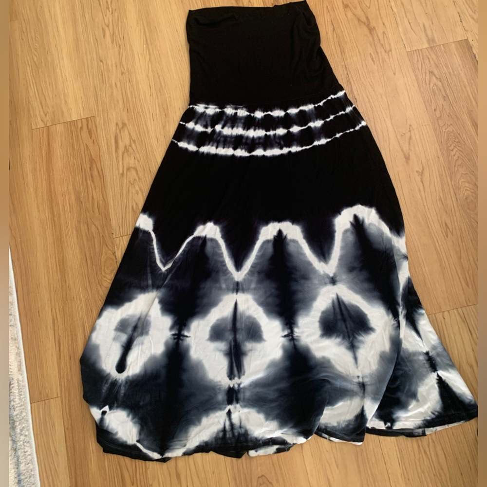 Style & Co. women’s tie-dye petite small maxi skirt/strapless dress